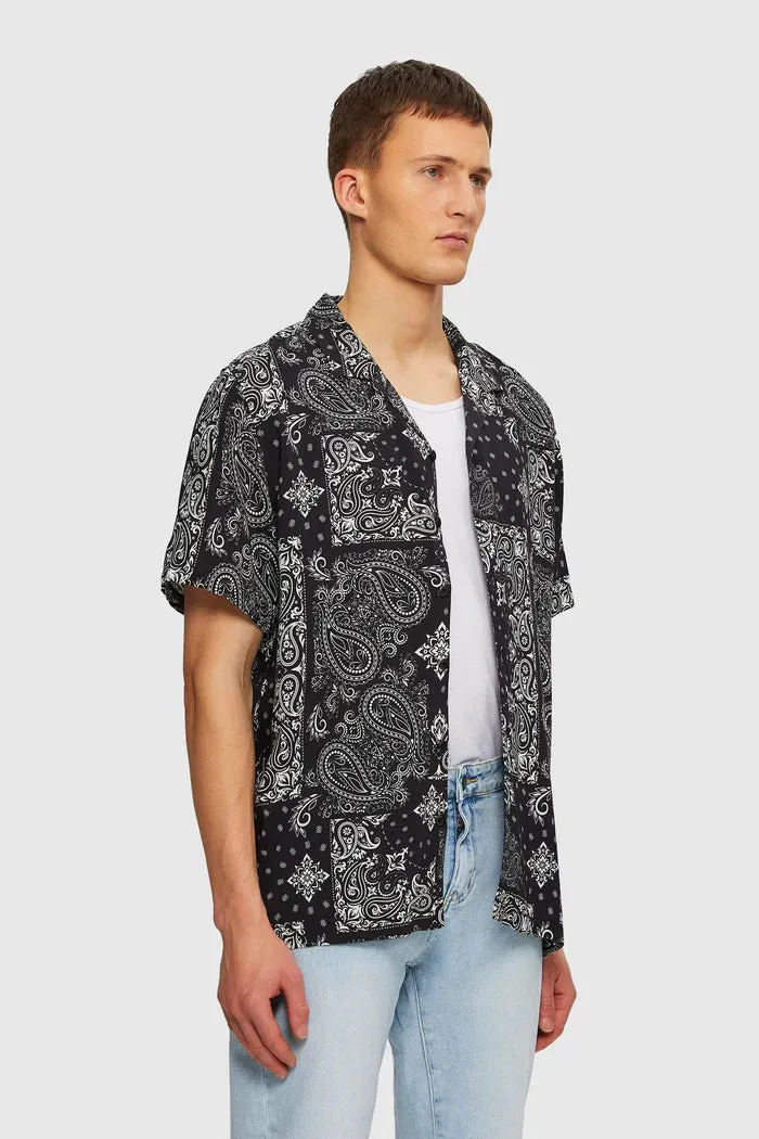 KUWALLA BEACH SHIRT BLACK PAISLEY