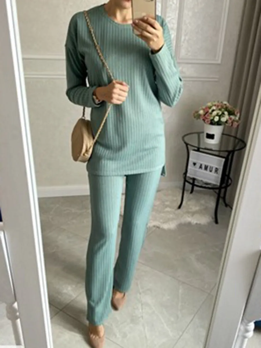 Round Neck Knitted Casual Suit