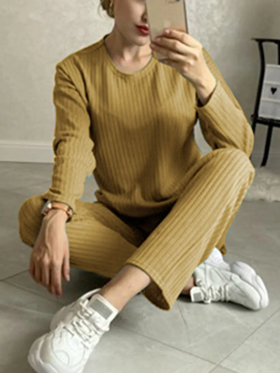 Round Neck Knitted Casual Suit