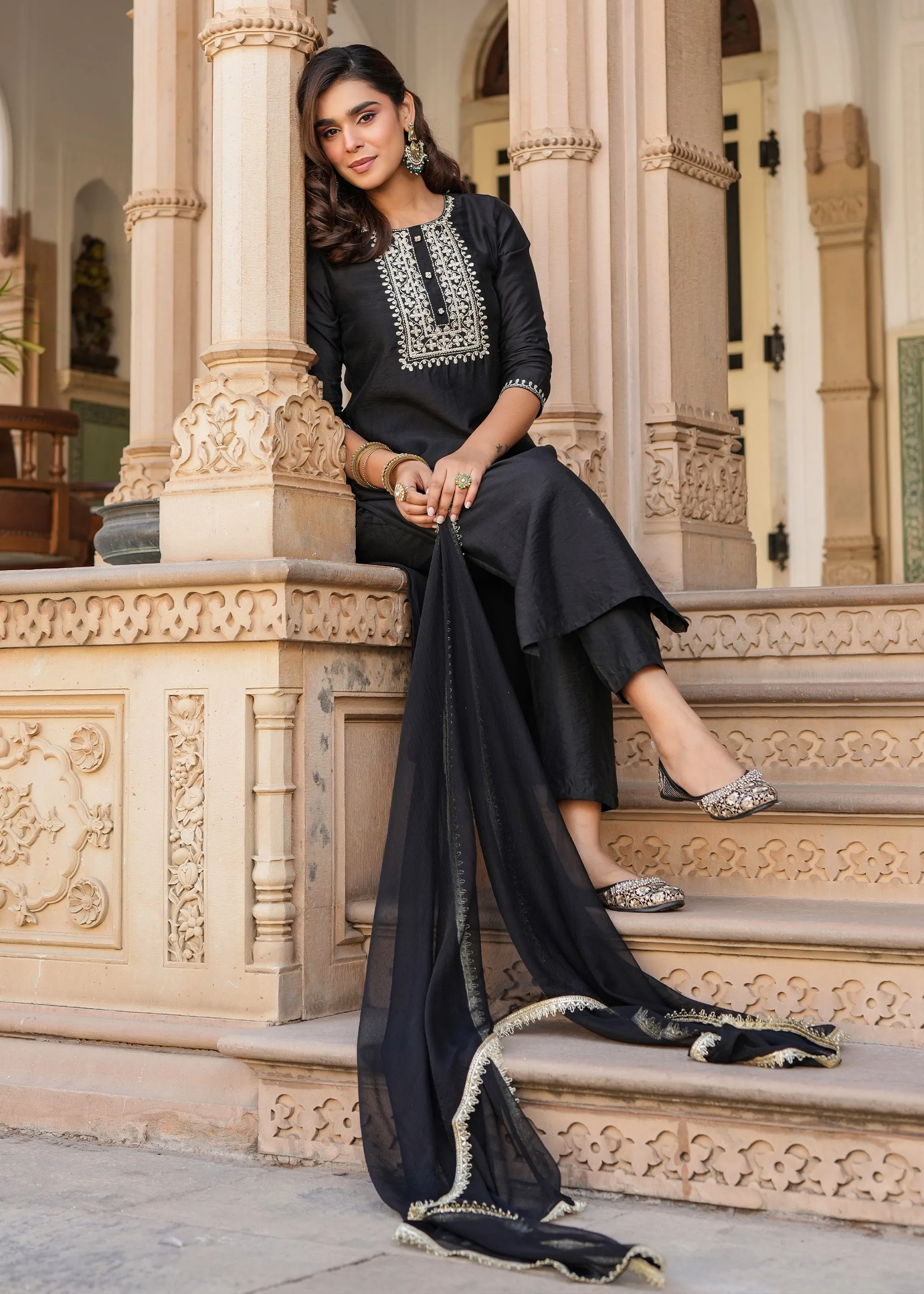 Rutvi Black Embroidered Straight Suit set with Dupatta