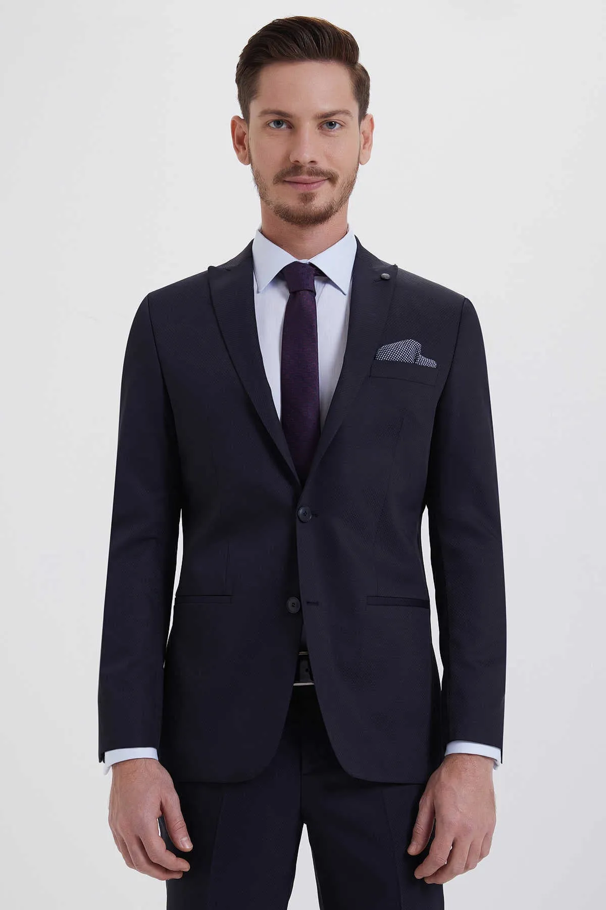 Slim Fit Peak Lapel Patterned Wool Blend Classic Suit, Navy D.