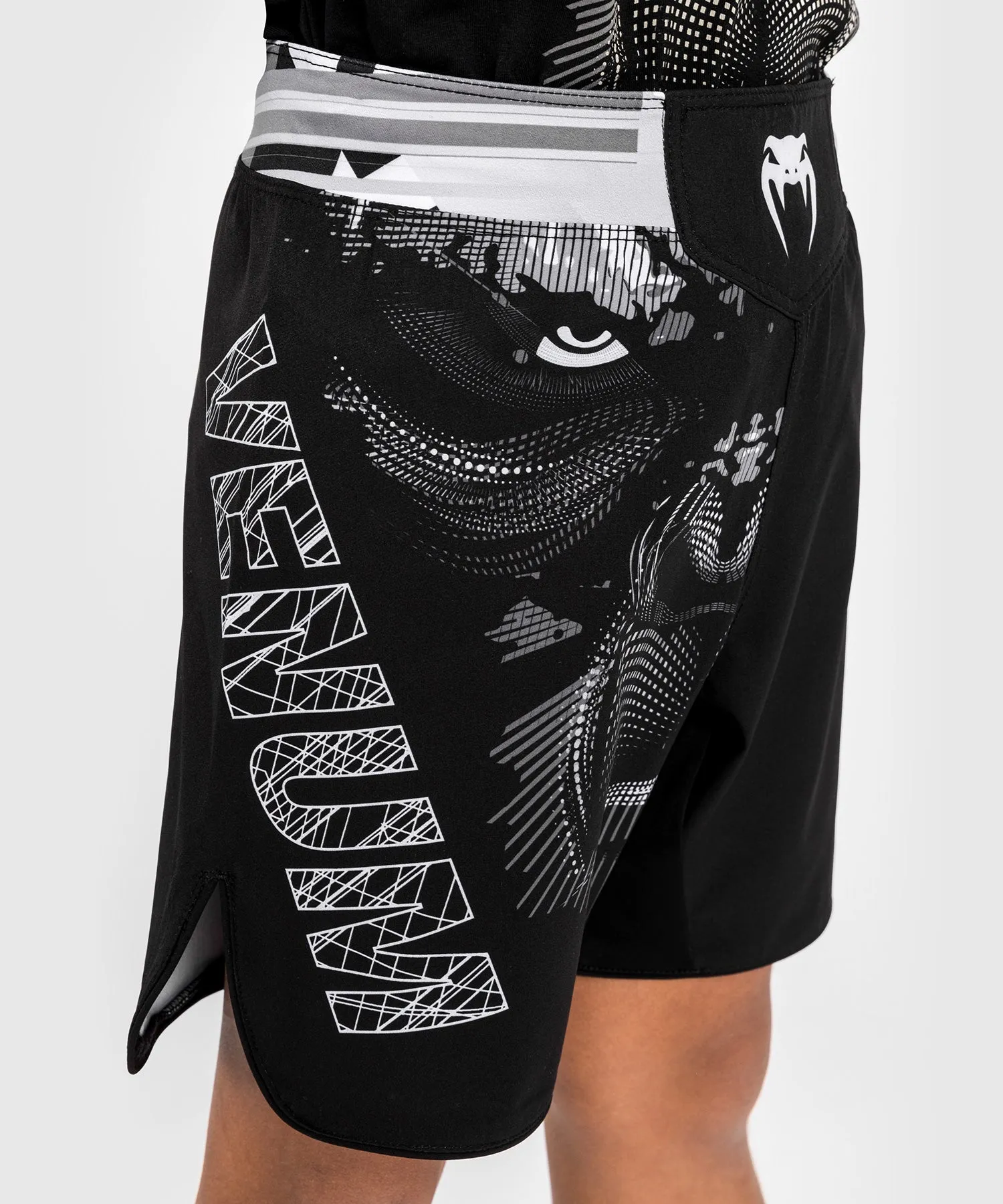 Venum Gorilla Jungle Kids Fightshorts - Black/White